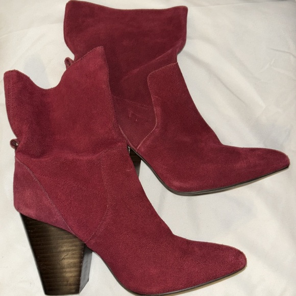 Urban Outfitters Reddish Burgundy Boots Ankle Length Size 8 Suede Leather - Picture 6 of 7